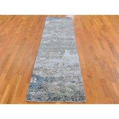 2'6"x10'6" Abstract Design Wool & Silk Hi-Low Pile Gray Hand Knotted Runner Rug
