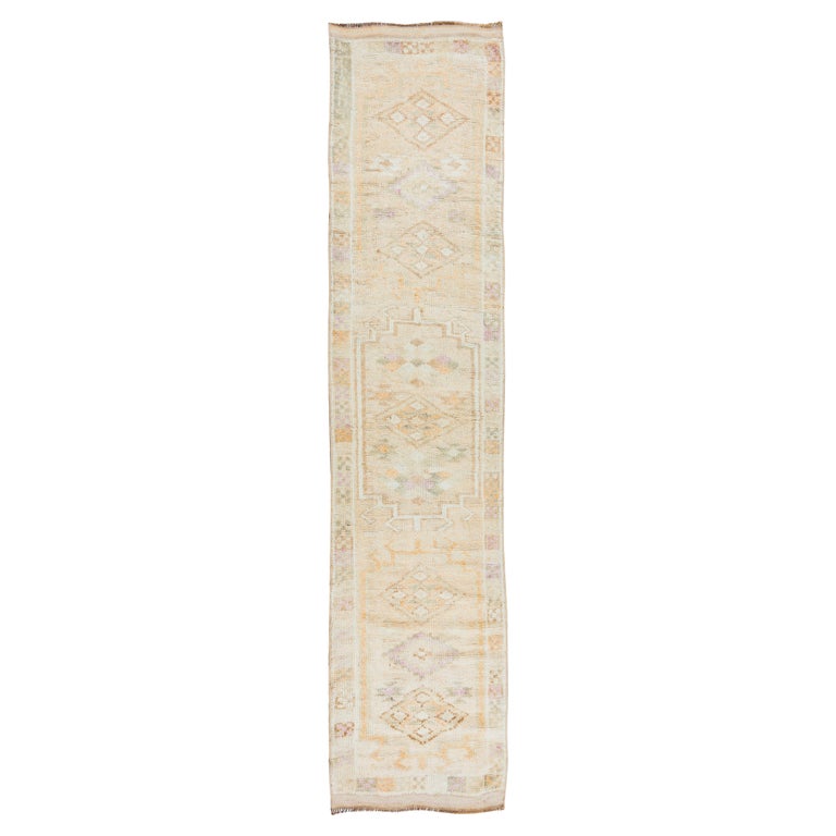 Handmade Turkish Narrow Runner Rug, Vintage Oushak Hallway Runner For ...