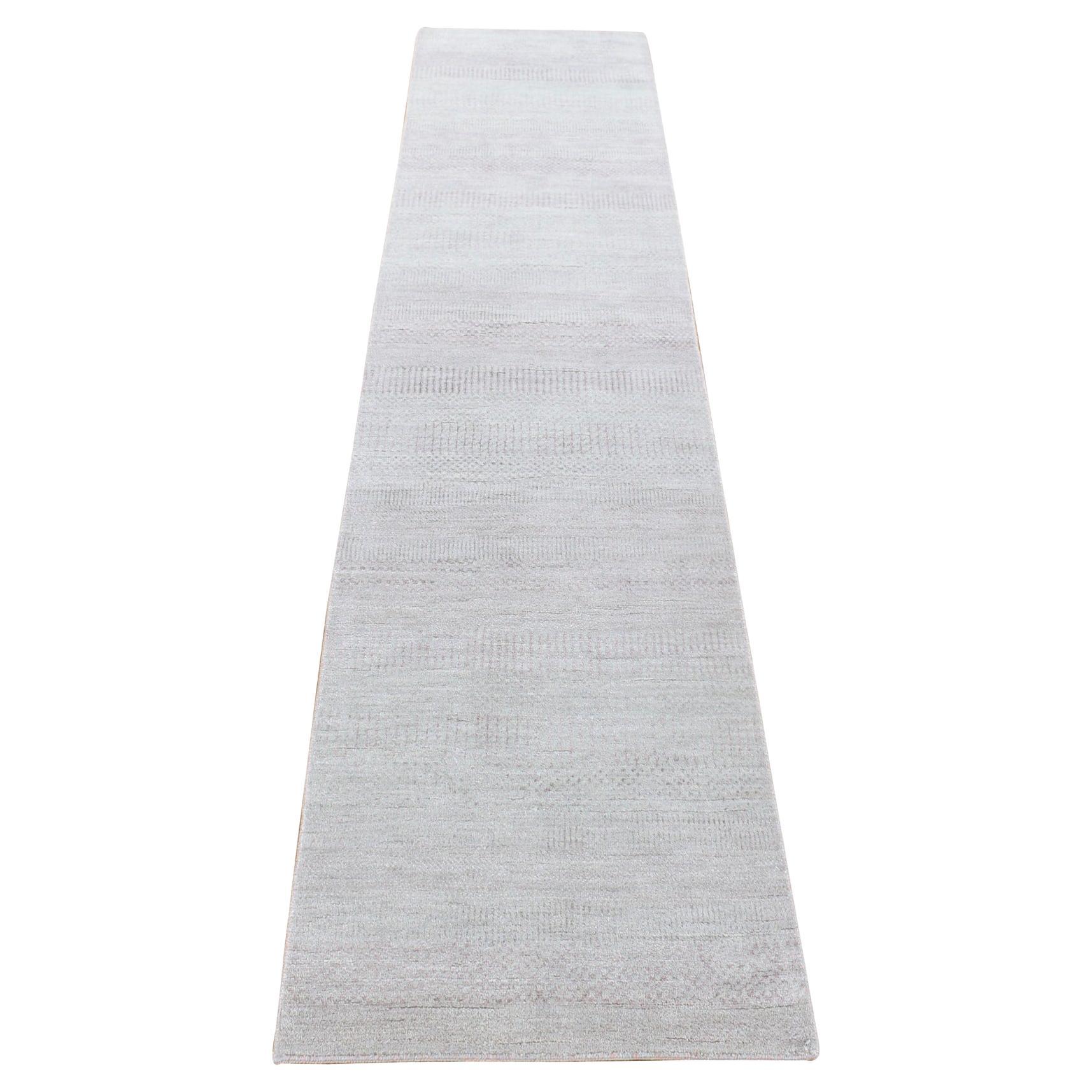 2'6"x11'3" Gray Modern Grass Design Gabbeh Wool And Silk Hand Knotted Runner Rug