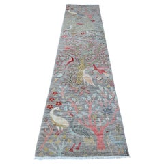 2'6"x11'5" Grauer, handgeknüpfter, weicher Wollteppich mit Vögeln und Baum des Lebens-Läufers