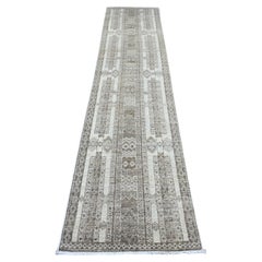 2'6 "x11'6" Alfombra de Lana Anudada a Mano con Motivos Geométricos de Influencia Bereber Marrón