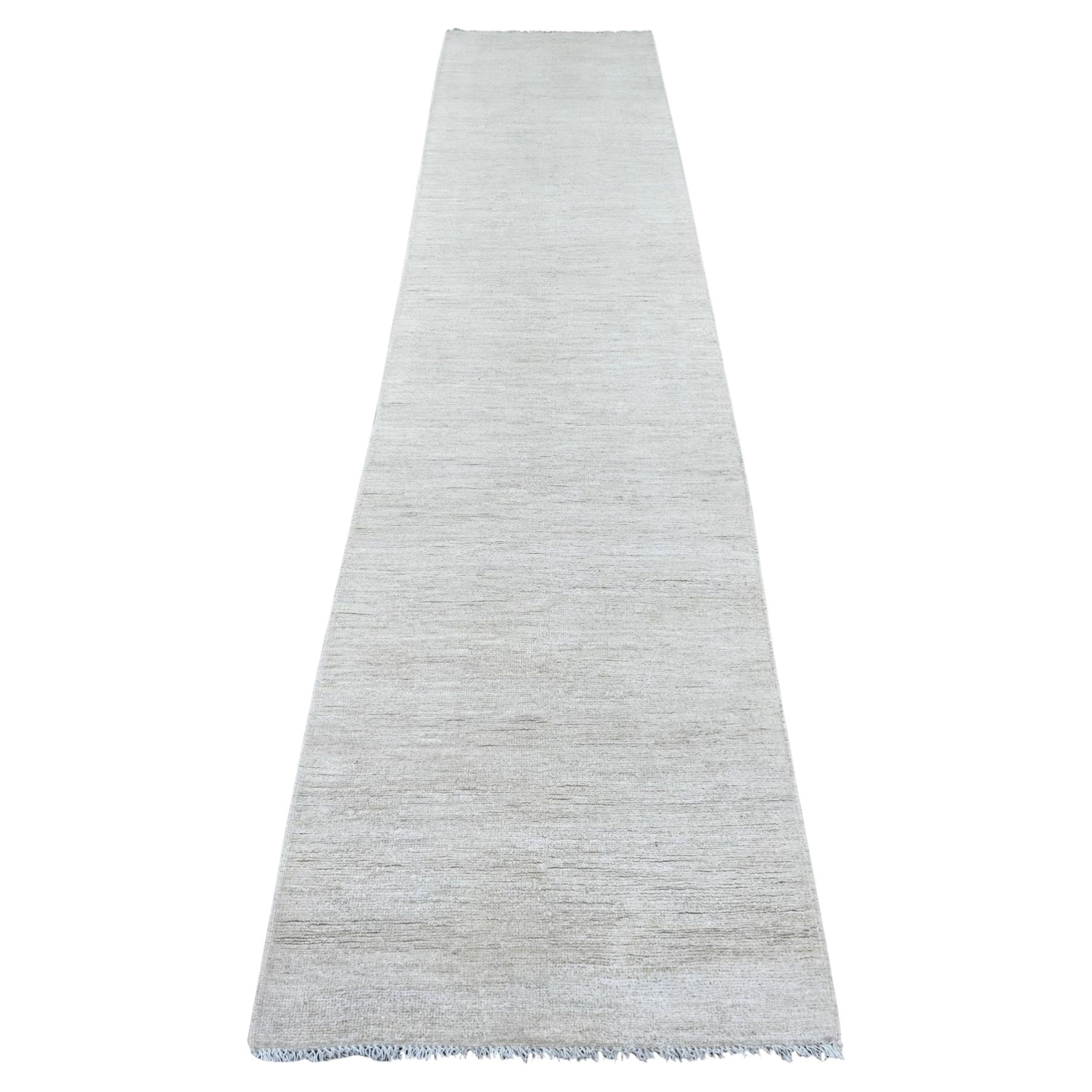 2'6"x11'6" Ivory Plain Solid Pattern Hand Knotted Ghazni Wool Runner Rug
