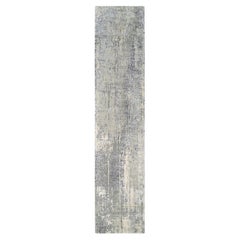 2'6 "x11'8" Laine et soie Taupe Abstrait avec design mosaïque Tapis noué à la main