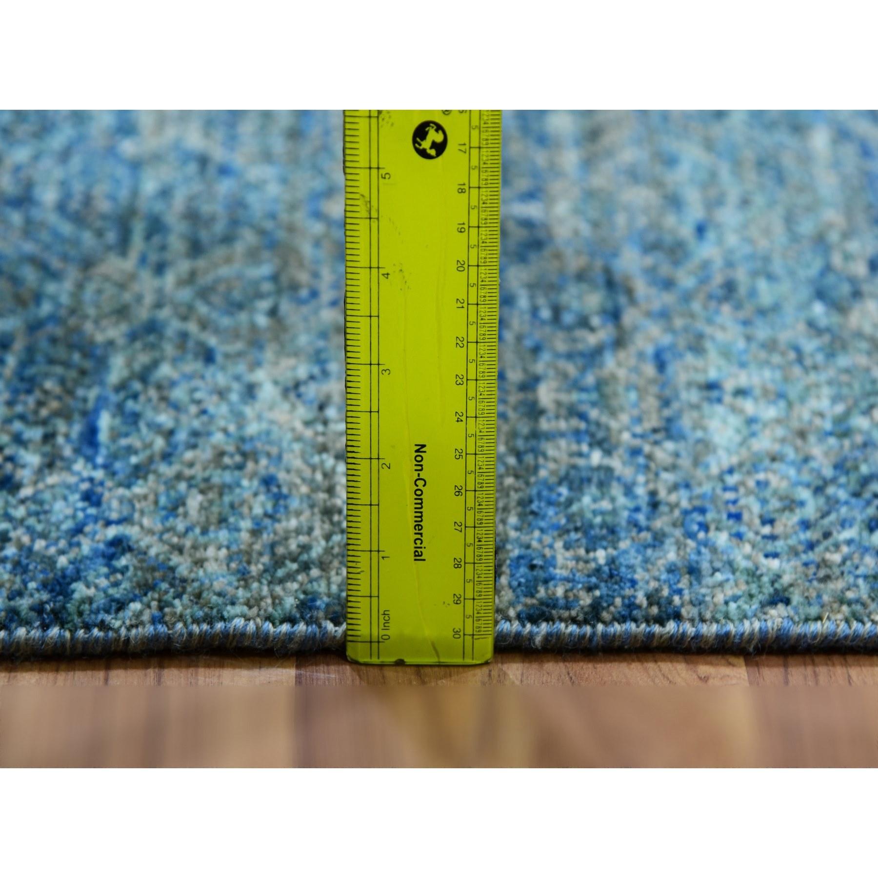 Noué à la main 2'6 