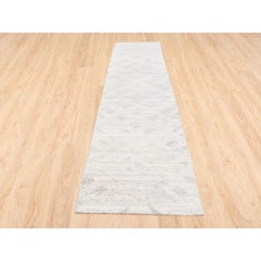 2'6"x12' Ivory Hand Spun Undyed Natural Wool Modern Hand Knotted Runner Rug