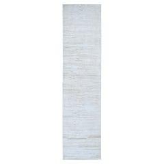 2'6"x12' Ivory Silk with Textured Wool Tone on Tone Striae Design Handmade Rug