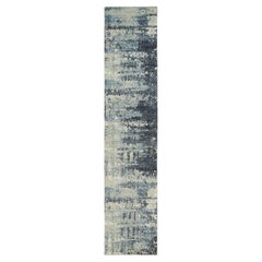 2'6 "x12' Tapis de course gris Nevada en laine et soie noué à la main The Moderns Rugs