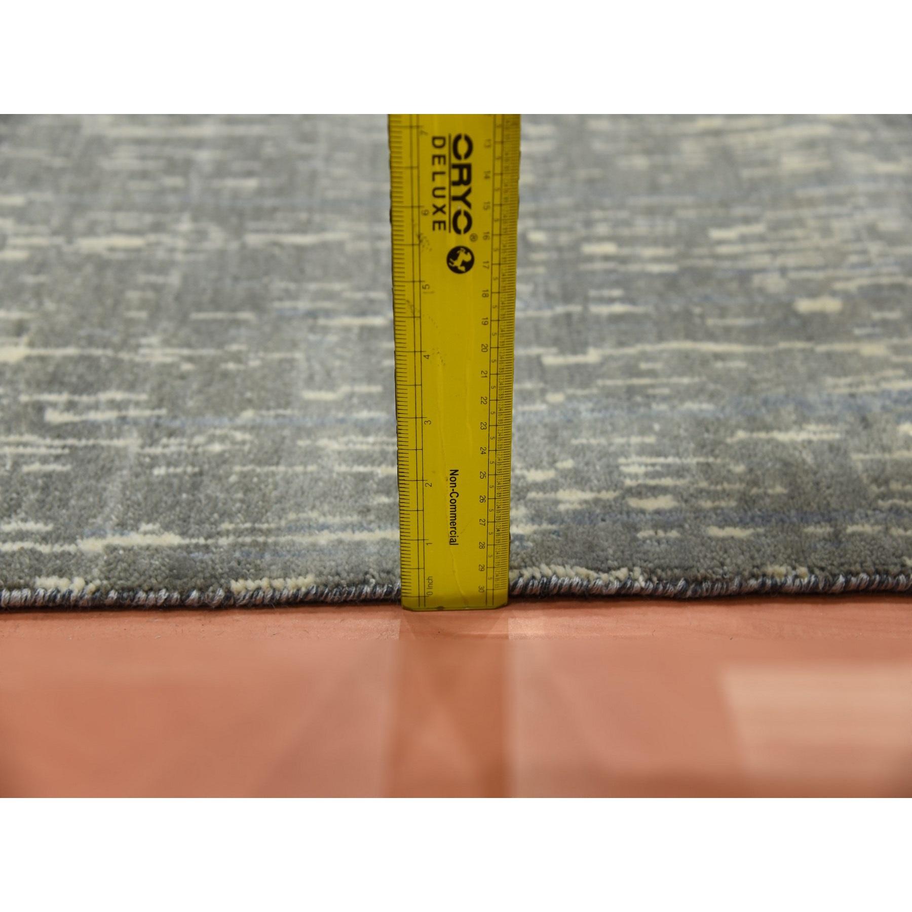 Contemporary 2'6