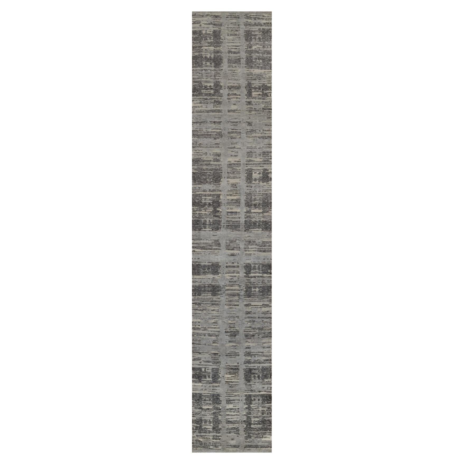 2'6"x14' Gray Modern Criss Cross Erased Design Hand Knotted Wool Runner Rug