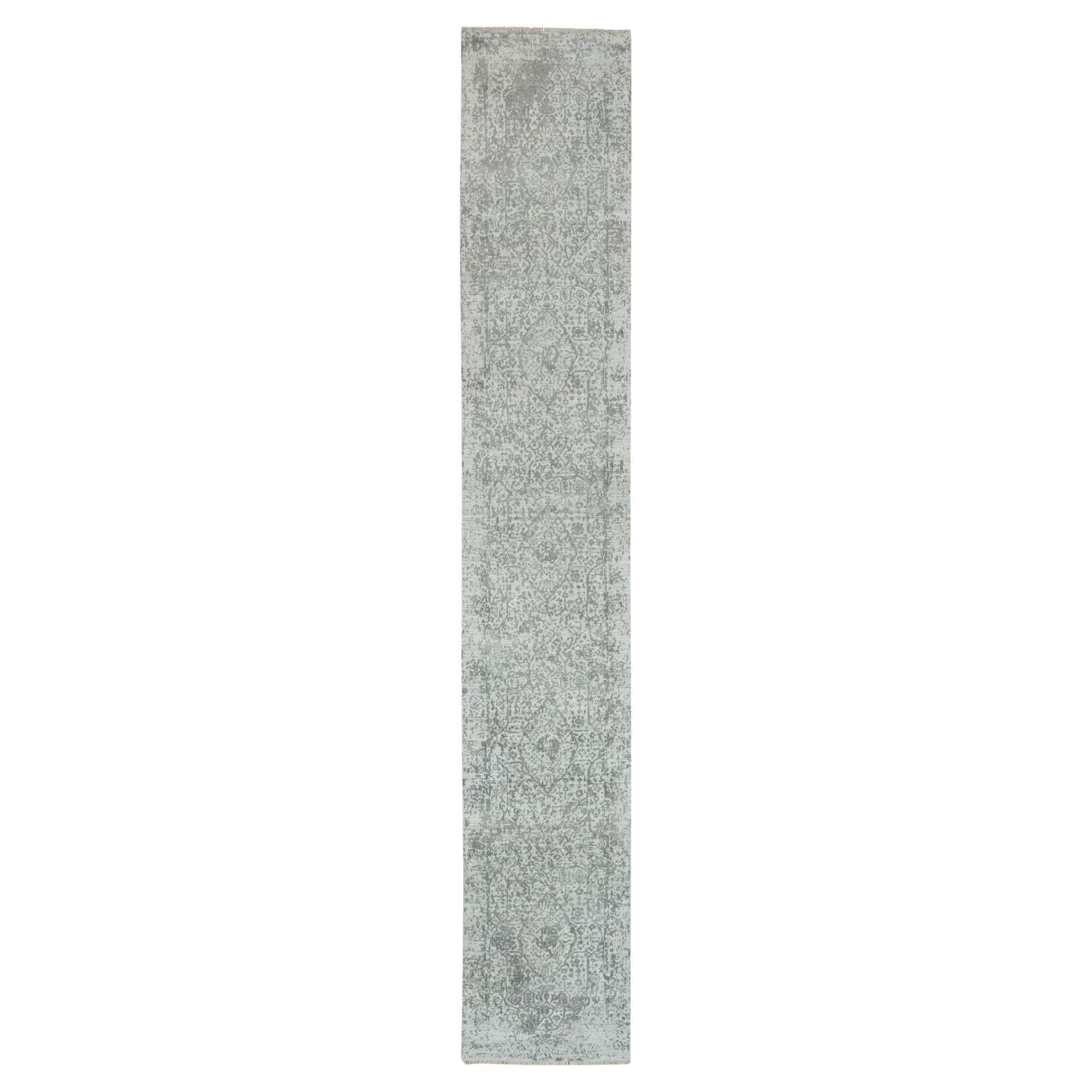 2'6 "x15'10" Gans Grau Zoroastrian Hand geknüpft Wolle und Seide XL Läufer Teppich im Angebot