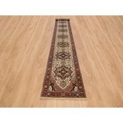 2'6"x18' Ivory Wool Heriz Re-Creation Hand Knotted XL Runner Oriental Rug