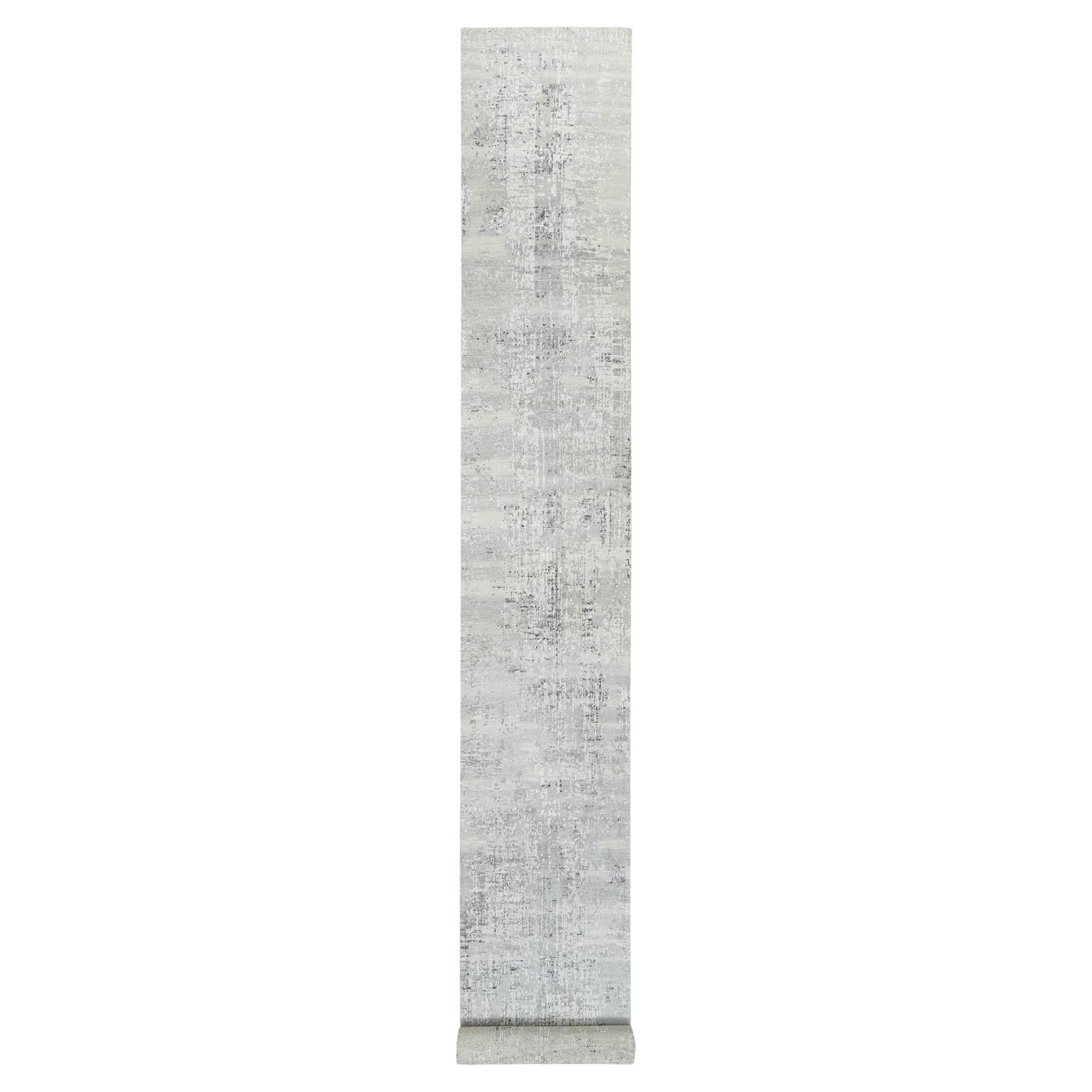 2'6"x20' Gray Modern Hand Knotted Undyed Natural Wool XL Runner Oriental Rug For Sale