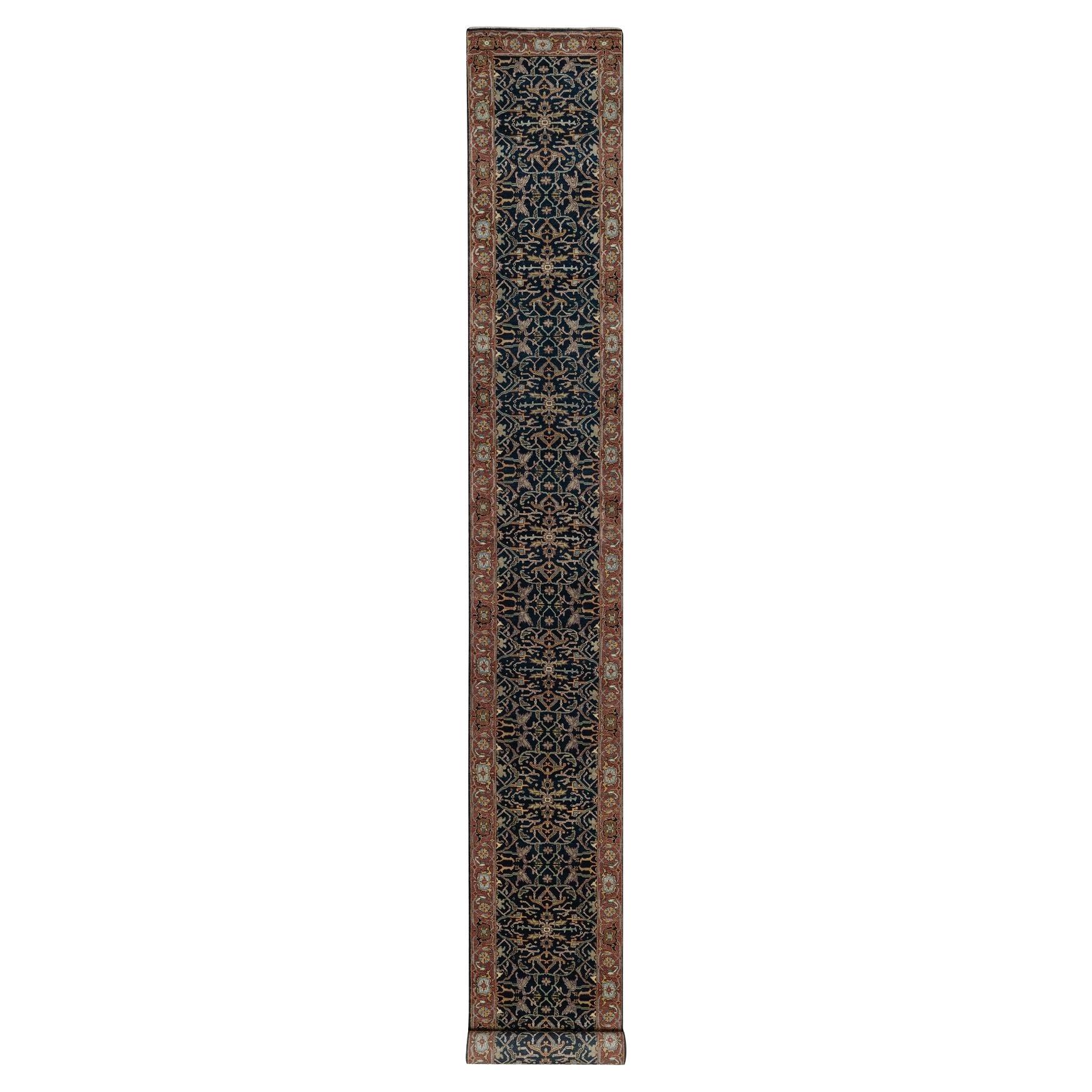 2'6 "x20'1" blu notte anticato Heriz Re-Creation Tappeto Runner in lana annodato a mano in vendita