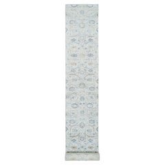 Tappeto Runner XL avorio in seta e lana annodato a mano con motivo a foglie di falce