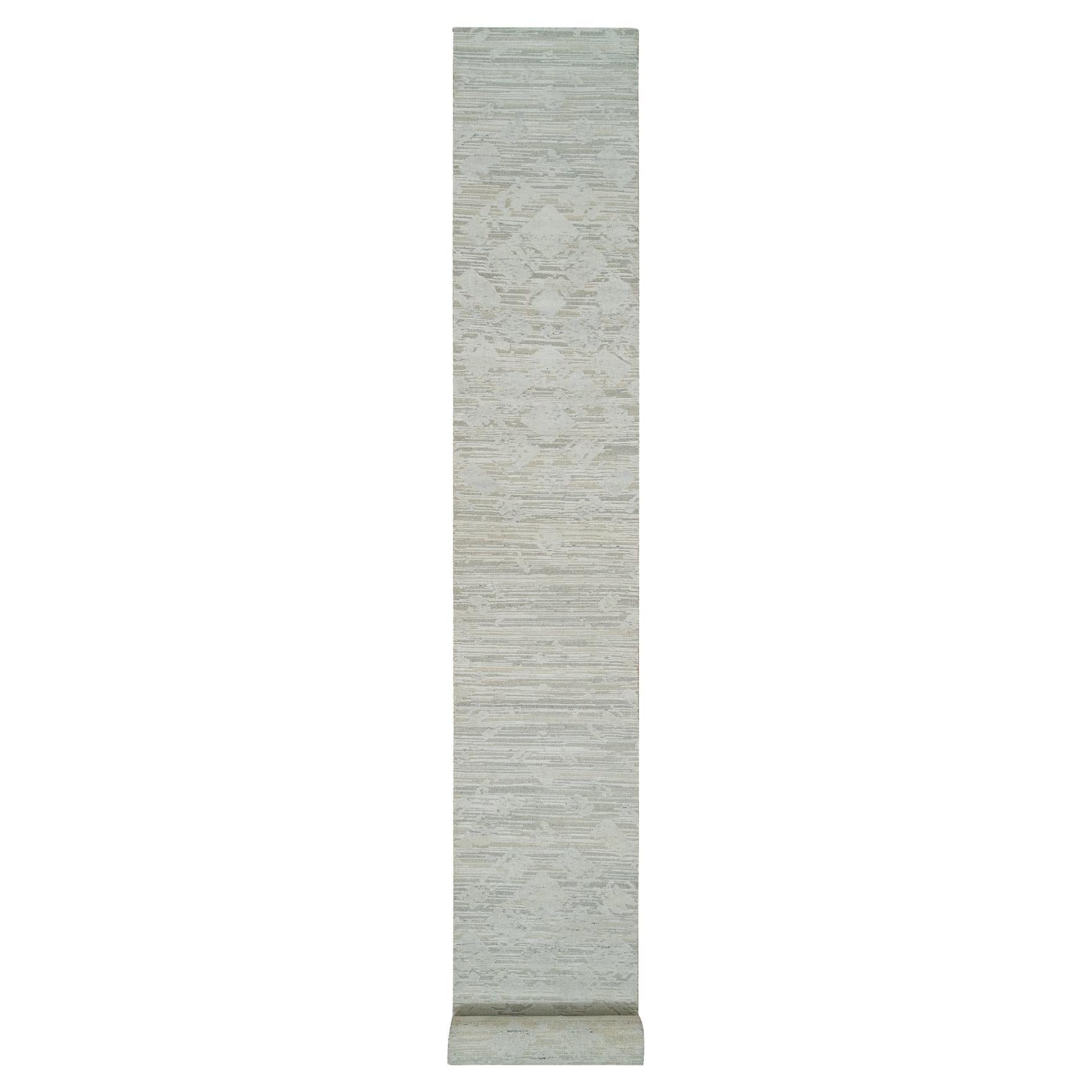 2'6 "x25'10" Elfenbein Modernes Design Natürliche Wolle Hand Knotted XL Läufer Teppich im Angebot