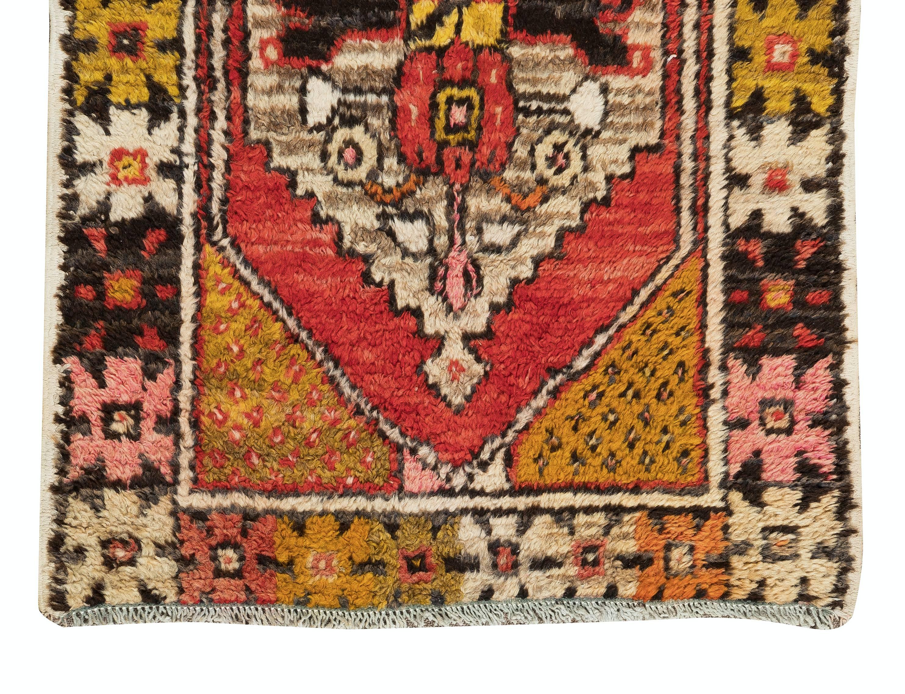 2,6x3.8 Ft Vintage Handgeknüpfter Teppich mit Schachtel-Akzent, authentischer türkischer Türteppich im Zustand „Gut“ im Angebot in Philadelphia, PA