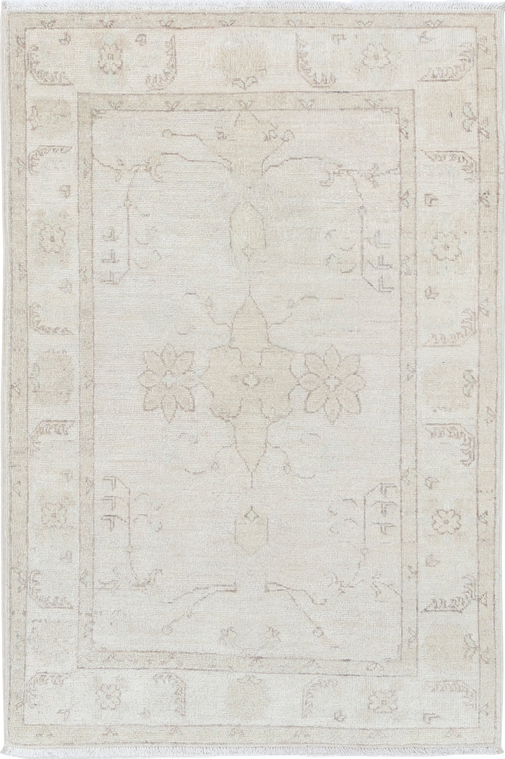 2.6x4 ft Hand Knotted Beige Turkish Wool Area Rug. Floral Design Small Rug