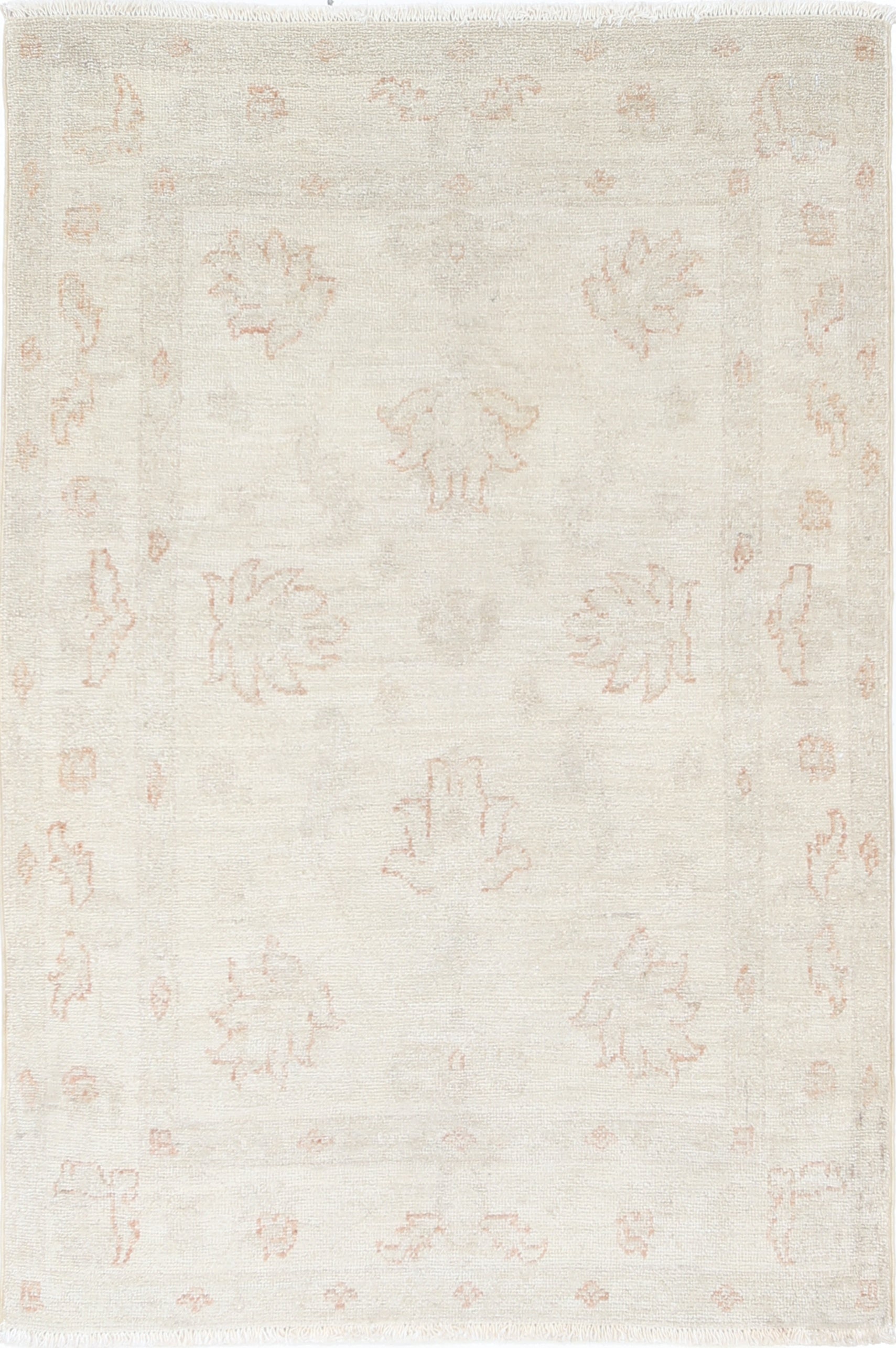 2.6x4 ft Handknotted Beige Wool Oushak Rug with Rug with All-Over Floral Design For Sale