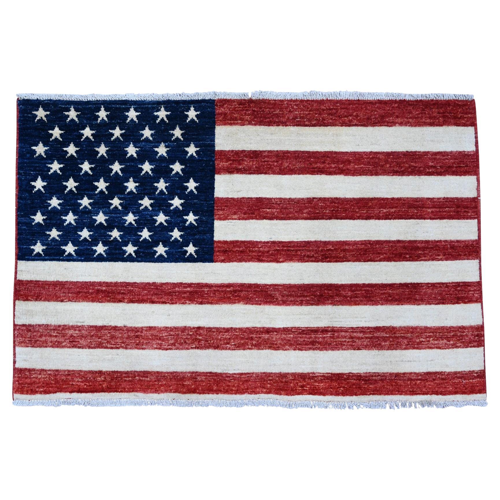 2'6"x4' Old Glory Red Hand Knotted American Flag Soft Wool Wall Hanging Rug For Sale