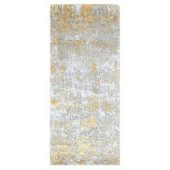 2'6"x6' Gold Abstract Design Wool and Silk Hi-Low Pile Hand Knotted Runner Rug