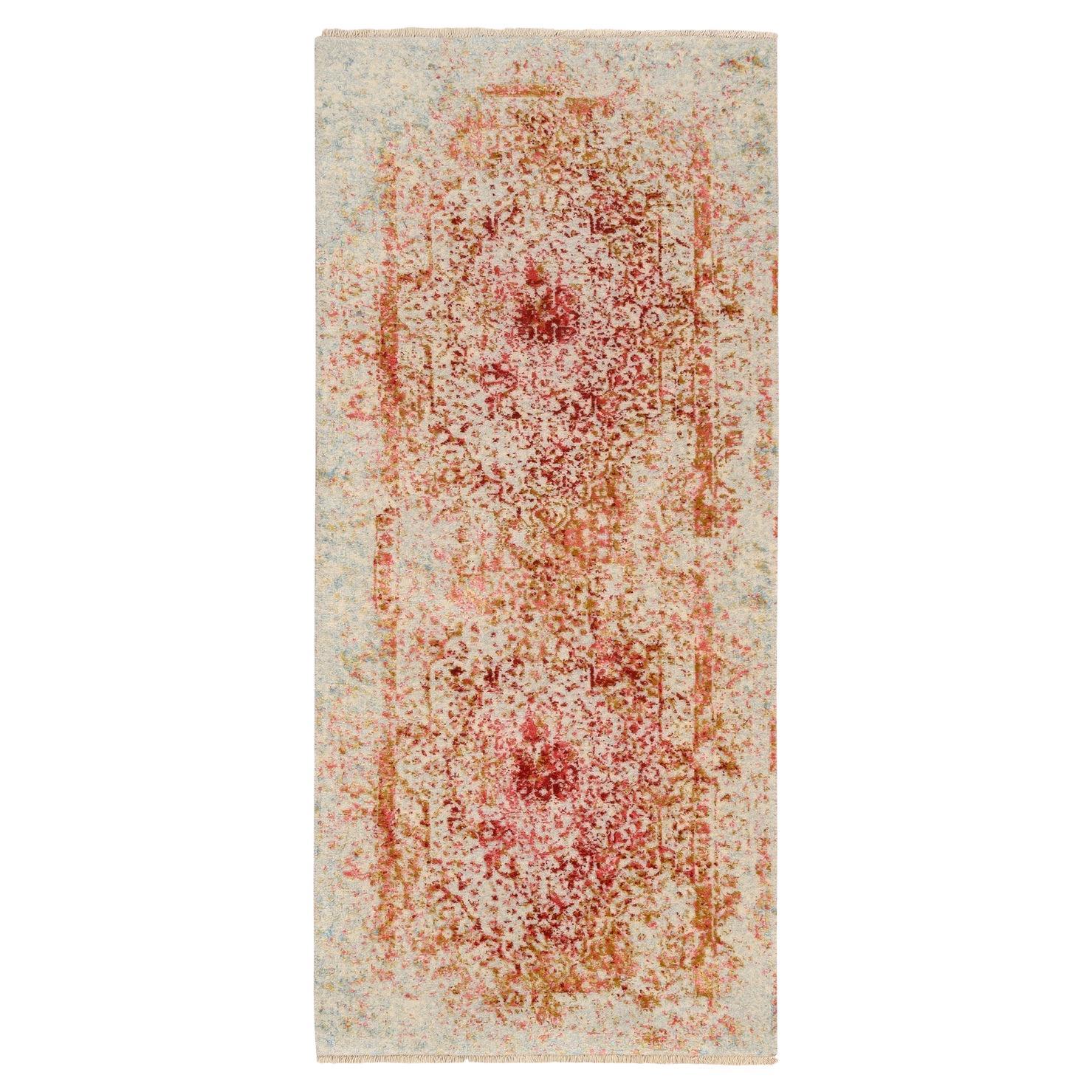 Tappeto Runner in lana e pura seta avorio dal design persiano annodato a mano 2'6 "x6' in vendita