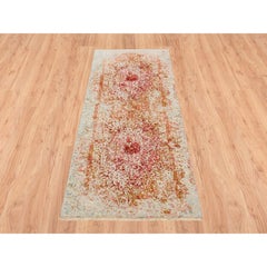 2'6"x6' Ivory Persian Design Wool and Pure Silk Hand Knotted Runner Rug