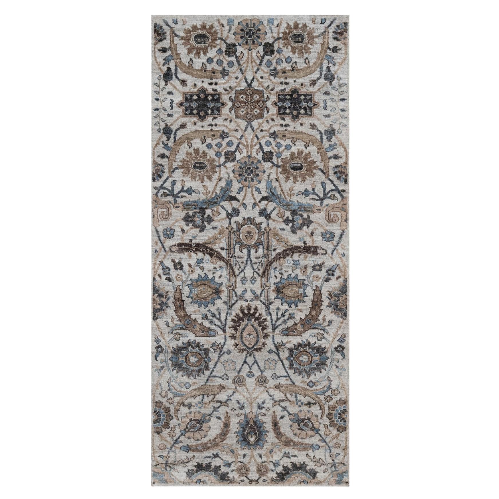 2
6 "x6
1" Tapis de course en laine texturée et soie nouée à la main, Sickle Leaf Design, gris en vente