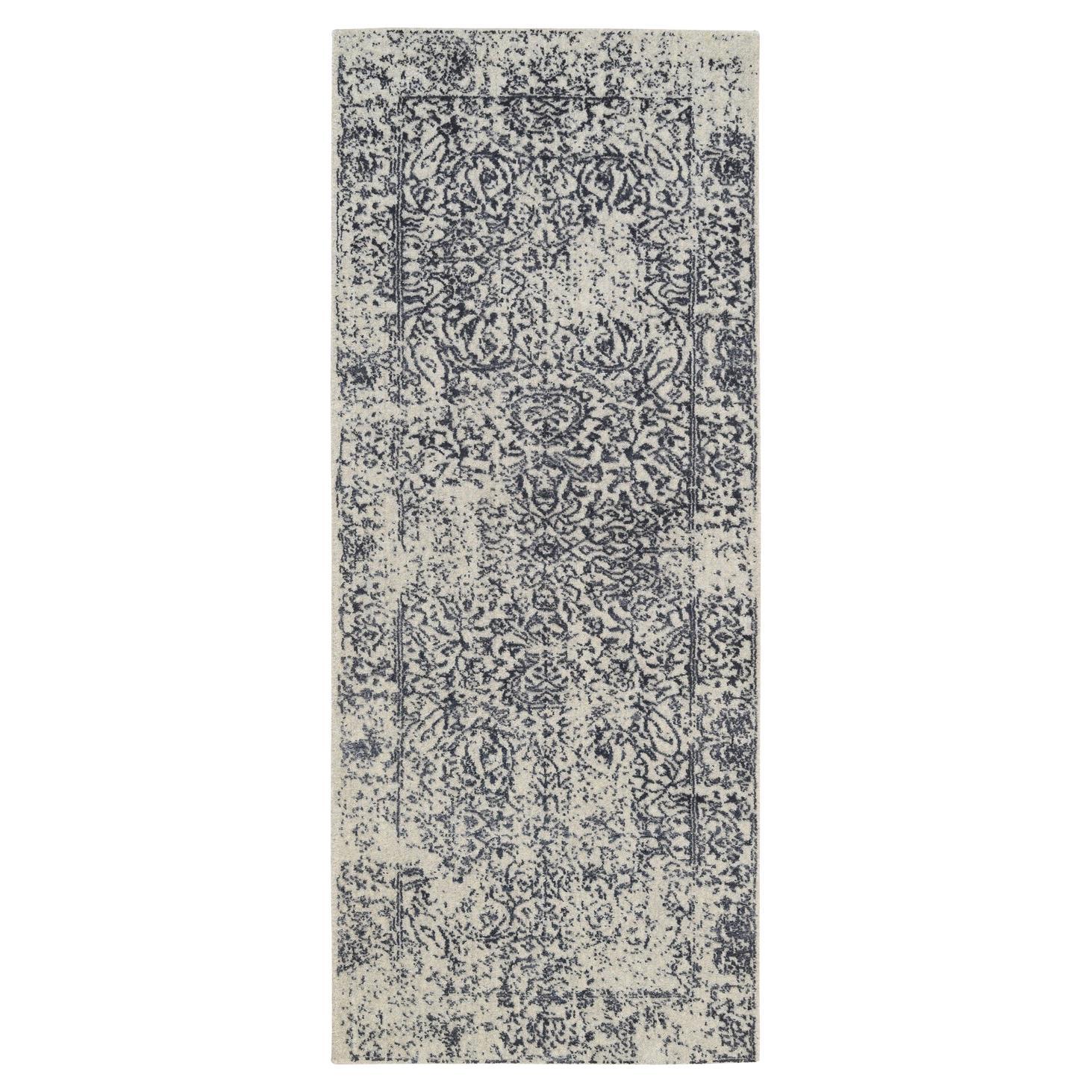 2
6"x6
1" Gray Wool and Silk Hand Loomed Fine Jacquard Runner Oriental Rug For Sale