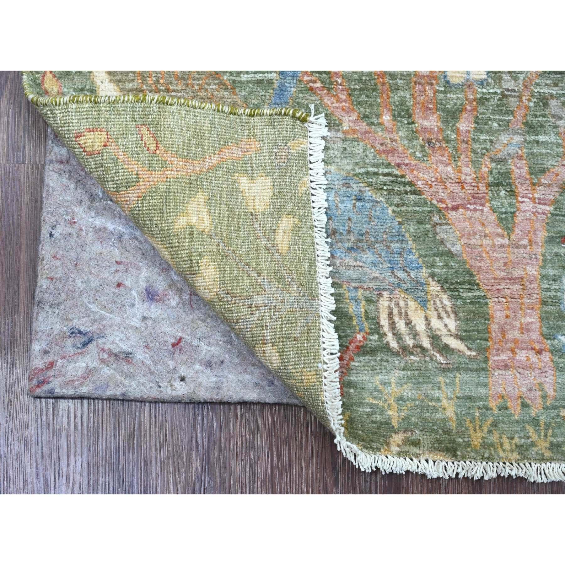 Sage Green, Tappeto afgano Peshawar con disegno di uccelli del paradiso, Annodato a mano, Pile morbido, 100% lana, Tinture naturali, Runner, Tappeto orientale
Materiali primari: Lana
Lattice: No Pile 
altezza: 0,25 pollici
Stile: Di