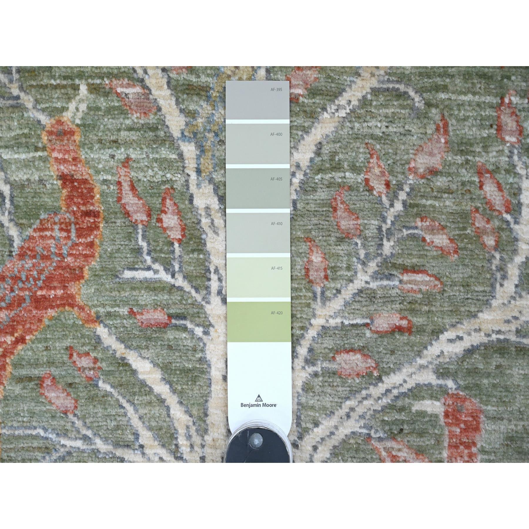 Oushak Tappeto Runner in lana annodato a mano Greene & Greene Greene & Greene Rugs in vendita