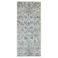 2'6 "x6'2" Ivory Silk With Textured Wool Tabriz Runner Tapis oriental noué à la main