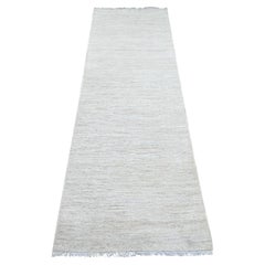 2'6"x7'6" Ivory Plain Solid Pattern Hand Knotted Ghazni Wool Runner Oriental Rug
