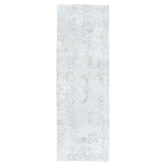 2'6"x7'6" Snow White Vintage Persian Tabriz Hand Knotted Wool Clean Runner Rug