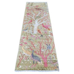2
6"x7
8" Green Peshawar Birds of Paradise Design Hand Knotted Wool Runner Rug