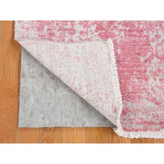 2'6 "x7'9" Alfombra Rectora de Lana Anudada a Mano y Seda Natural con Diseño Persa Roto Rosa