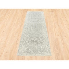 2'6"x8' Beige Wool and Silk Hand Loomed Fine Jacquard Runner Rug