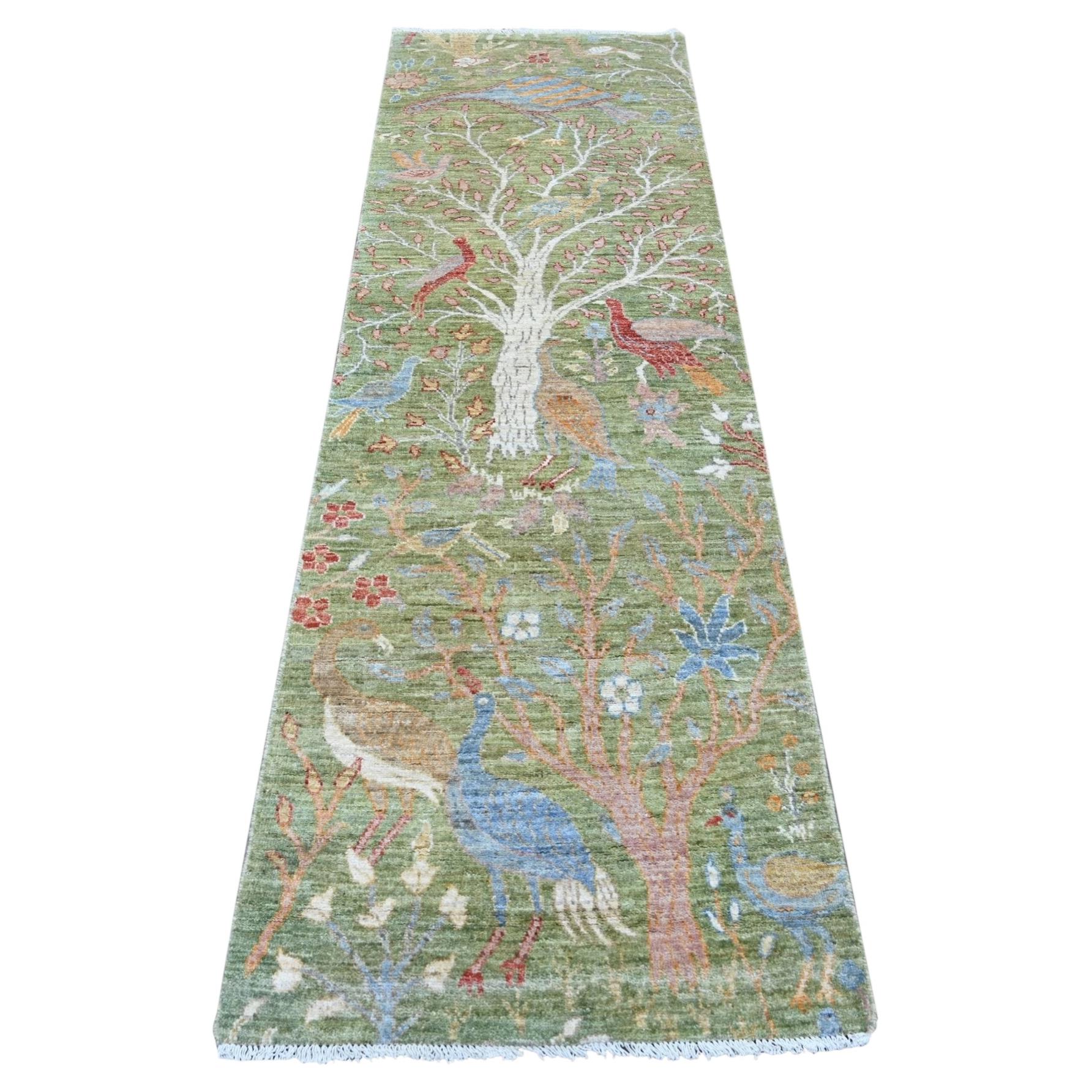 2'6"x8' Green Peshawar Birds of Paradise Design Hand Knotted Wool Runner Rug