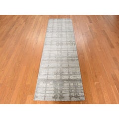 2'6"x8' Ivory Hand Spun Undyed Pure Wool Hand Knotted Modern Design Runner Rug