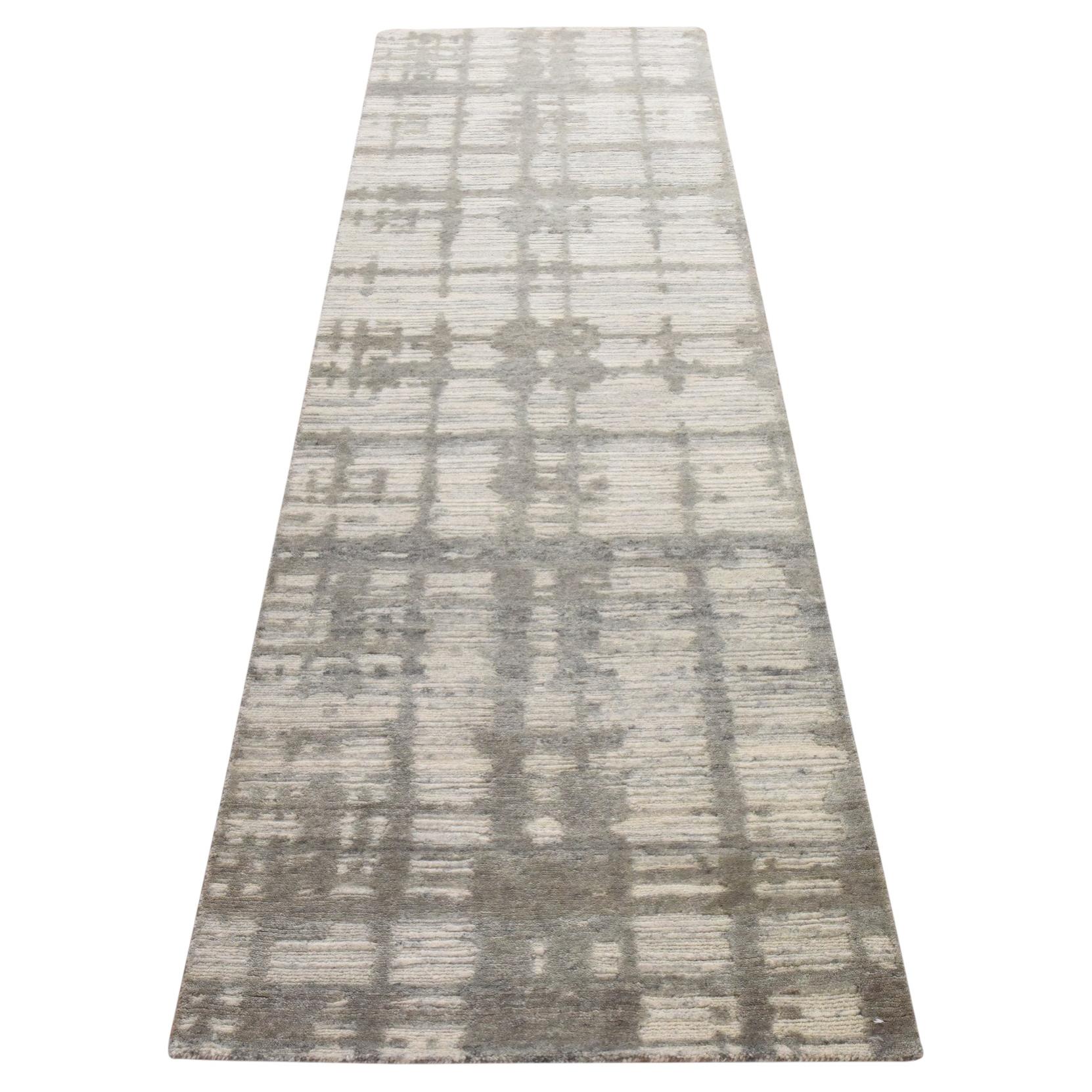 Tapis de passage moderne en laine pure non teinte, filée à la main, de couleur ivoire, noué à la main, 2'6" x 8'