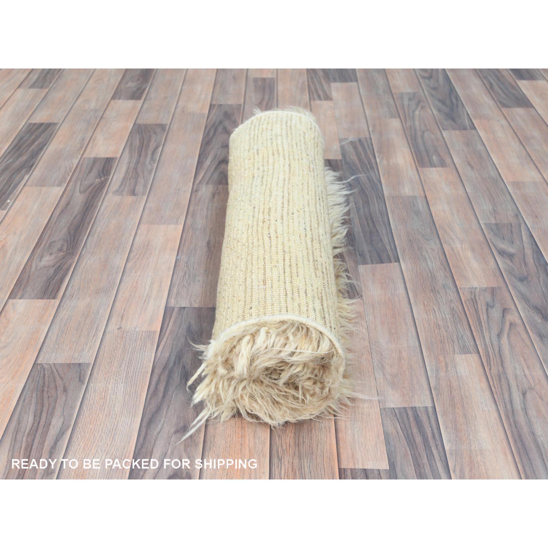 Hand-Knotted 2'6