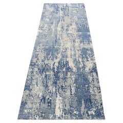 Tappeto Runner in lana e seta annodato a mano con disegno astratto Air Force Blue 2'6 "x8'1"