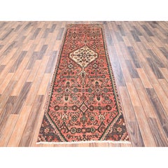 Tappeto Runner in lana annodato a mano rosa Vintage Bibikabad Even Wear