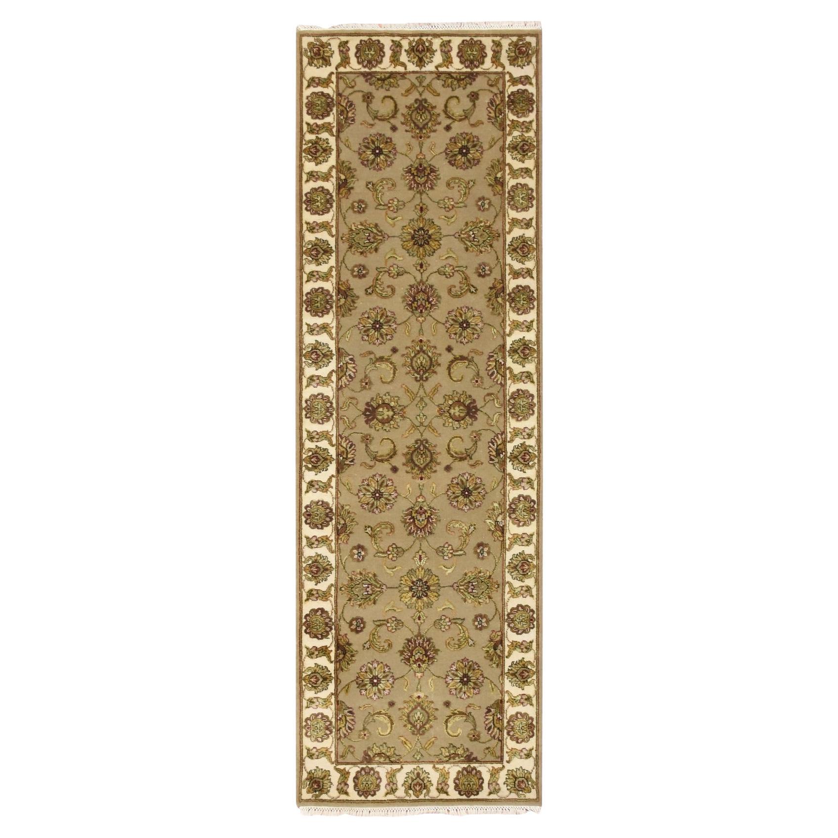 2'6 "x8'3" Marrón Rajasthan con Diseño de Hojas Alfombra de Lana y Seda Anudada a Mano