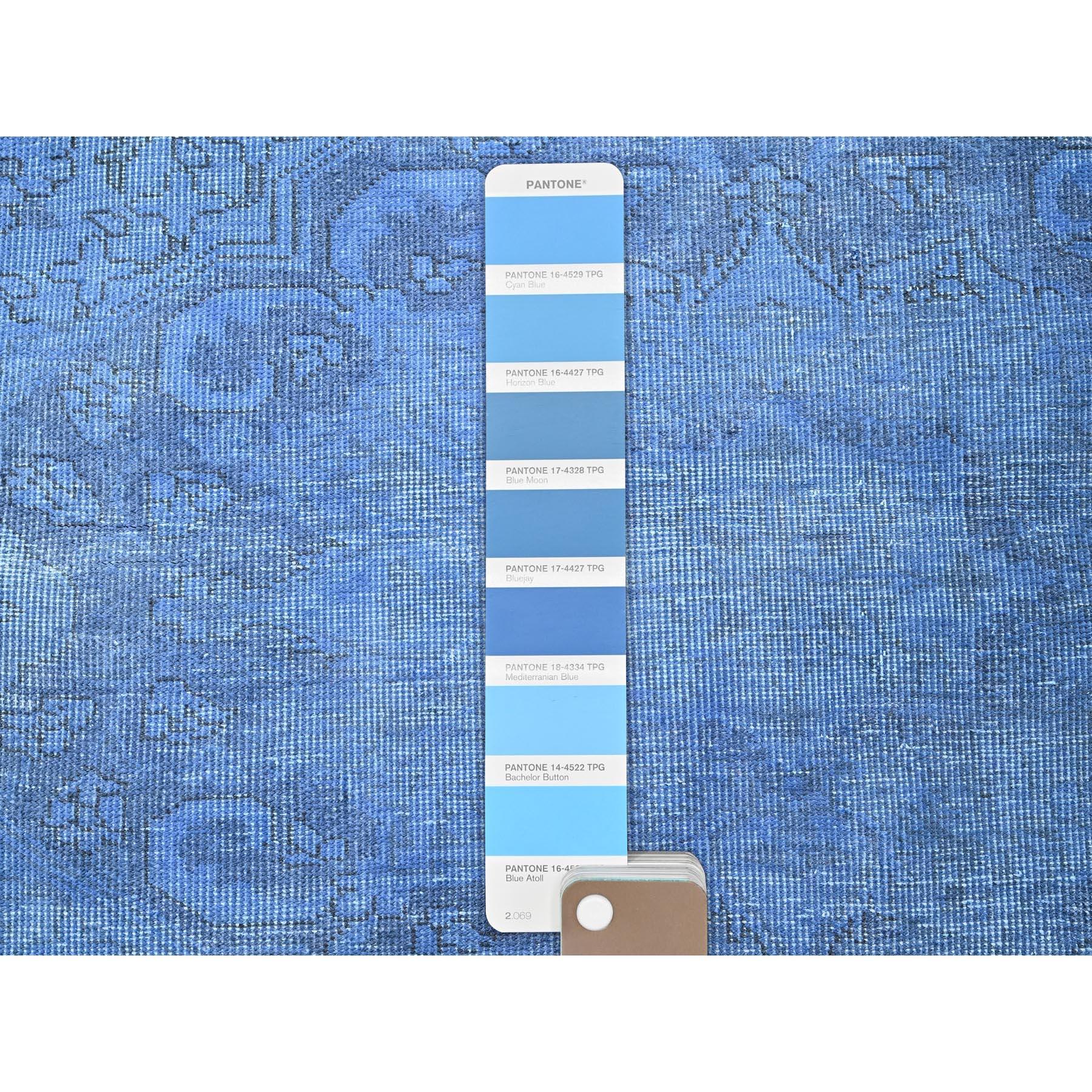 Persiano Tappeto Runner Tabriz persiano vintage sovratinto blu, annodato a mano, interamente in lana in vendita