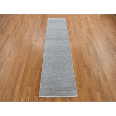 2'6"x9'10" Cloud Gray, Grass Design, Wool and Silk, Hand Knotted, Runner Rug