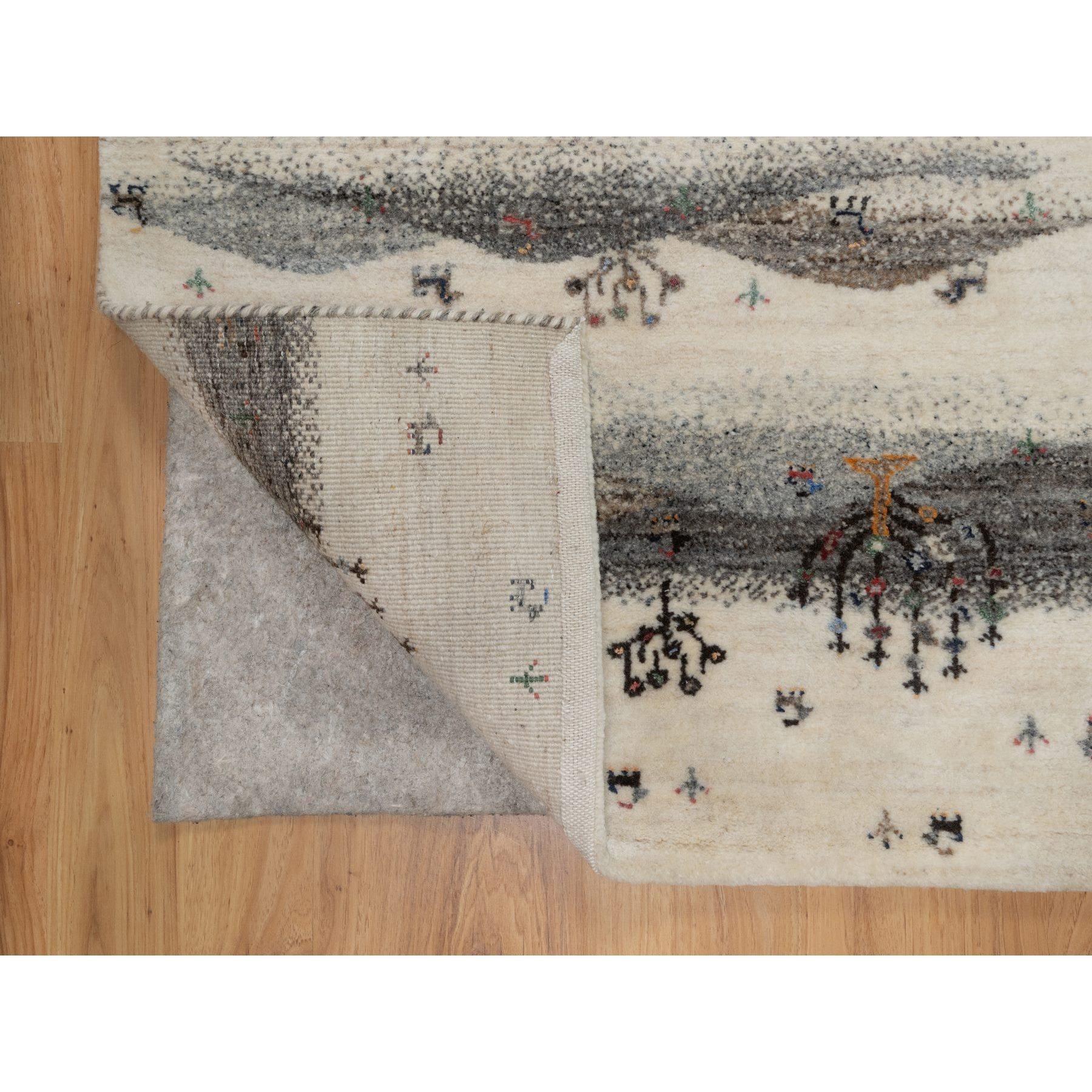 Médiéval Lori Buft moderne blanc 2'6