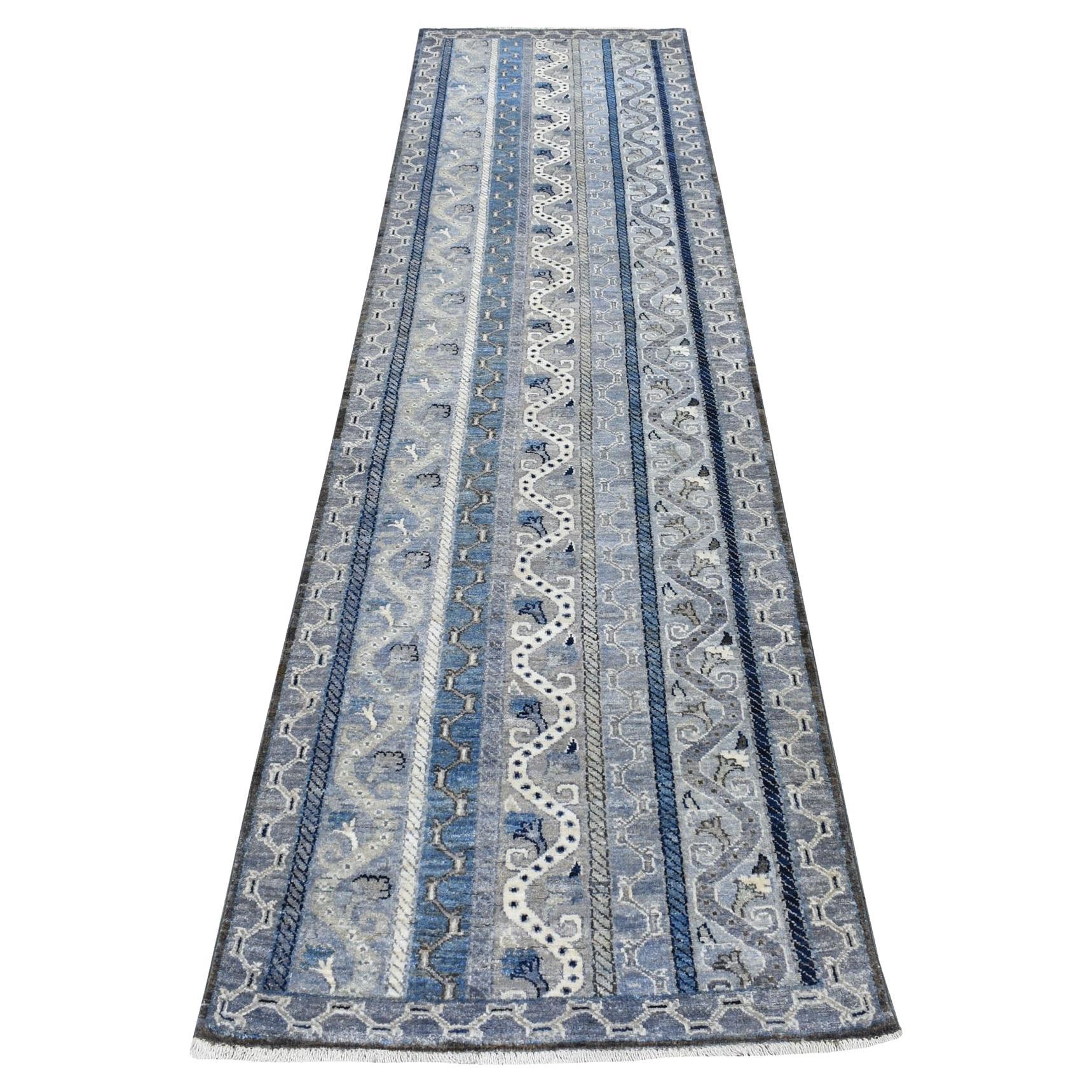 2'6 "x9'7" Alfombra de lana orgánica anudada a mano con diseño de chal gris Super Kazak