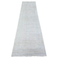 2'6"x9'7" Peppermint White, White Wash Peshawar, Hand Knotted, Wool, Runner Rug