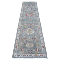 Tapis oriental gris lave à motif persan nord-ouest noué à la main 2'6"x9'9"
