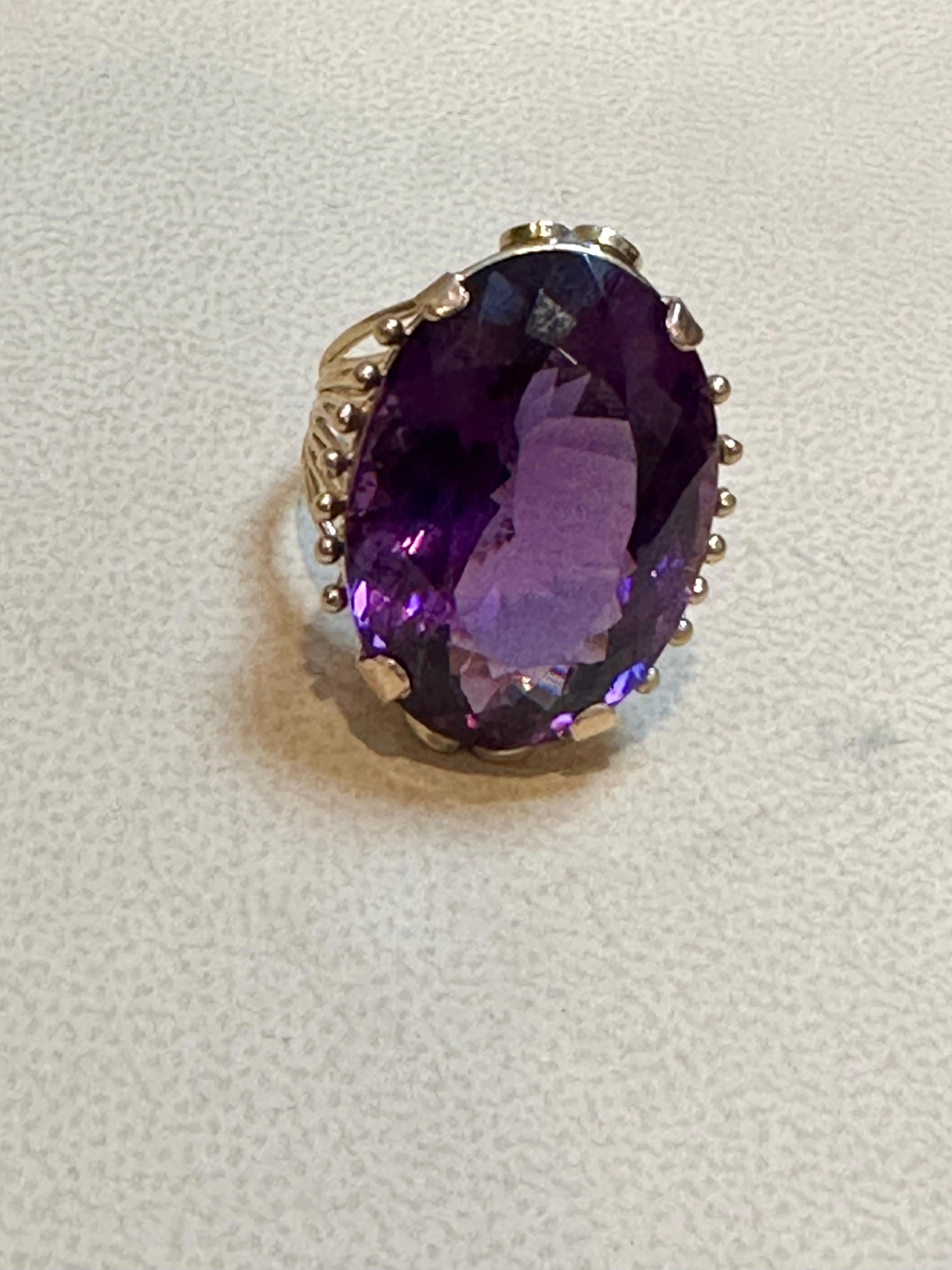 27 Carat Amethyst Cocktail Ring in 14 Karat Yellow Gold For Sale 6